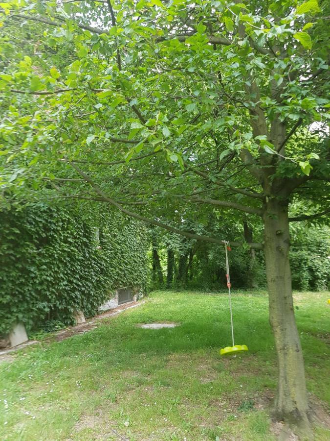 Le Case Nel Bosco Vanzago Dış mekan fotoğraf